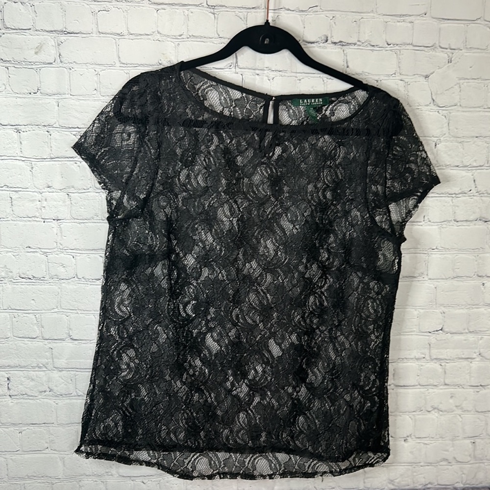 Lauren Ralph Lauren black short sleeve lace blouse key button closure sz 14